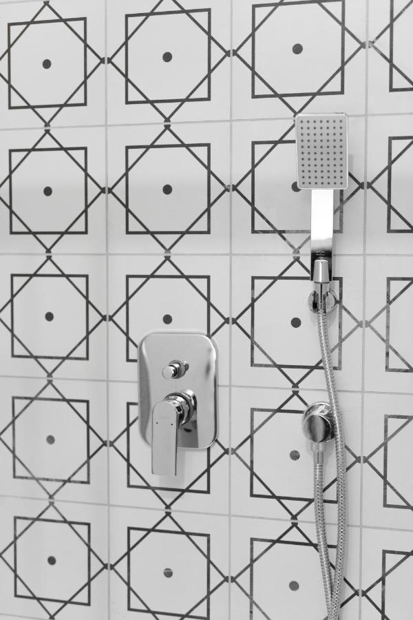 Appartement New #3 Design Luxury à Thessalonique Extérieur photo
